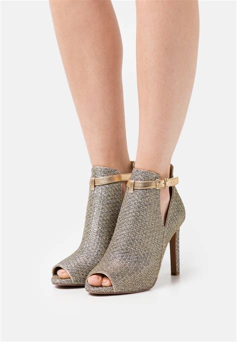 michael kors lawson ankle boots